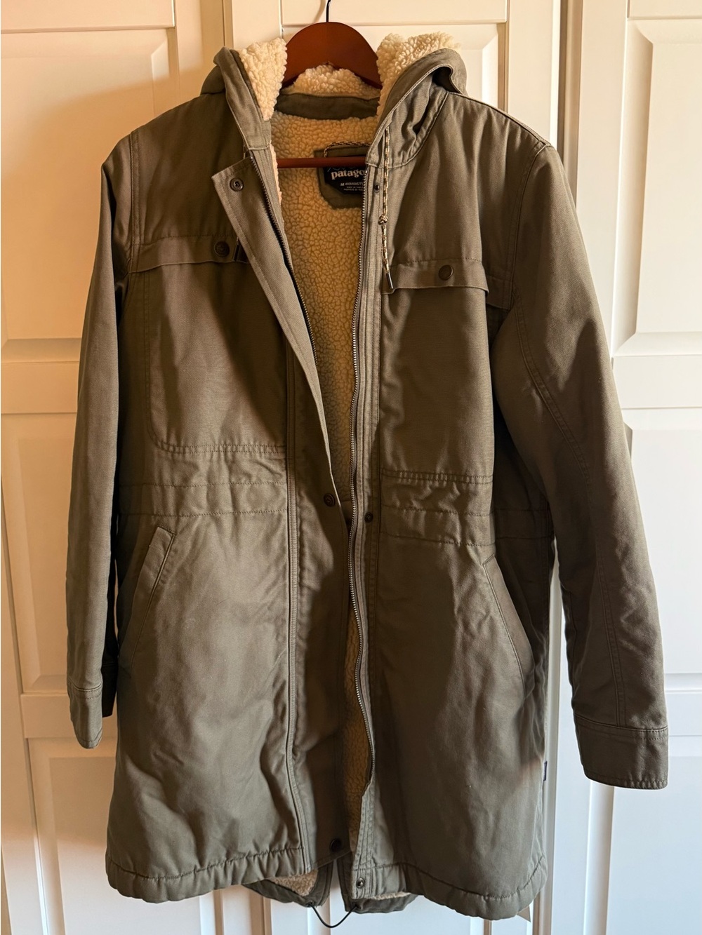 Patagonia Women’s Prairie Dawn Parka  Sherpa-Lined EUC